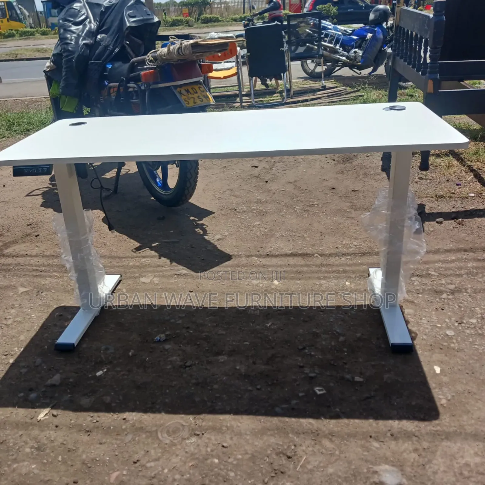 Motorized Standing Desk