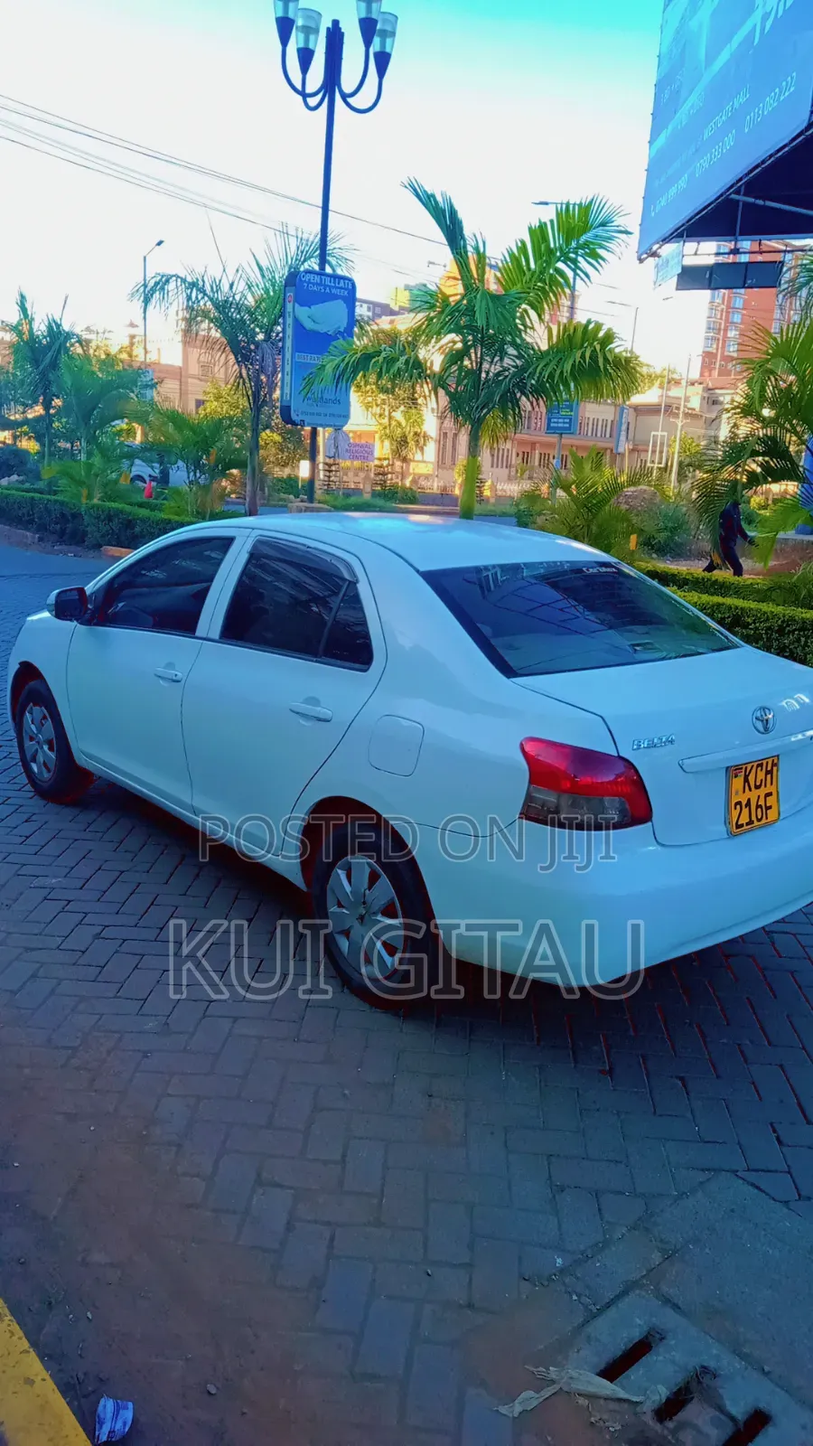 Toyota Belta 2009 White