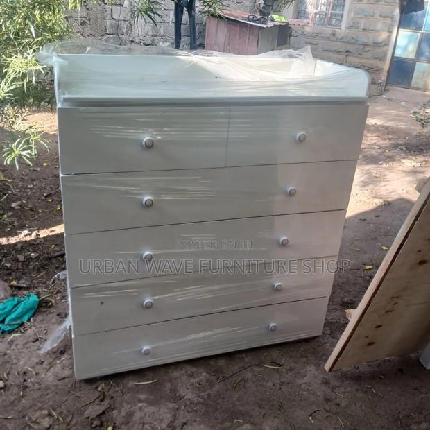 White Chest of Drawers