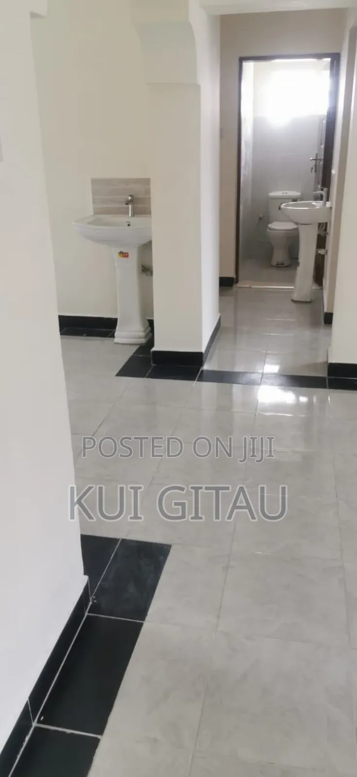 4bdrm Bungalow in Ngoingwa for sale