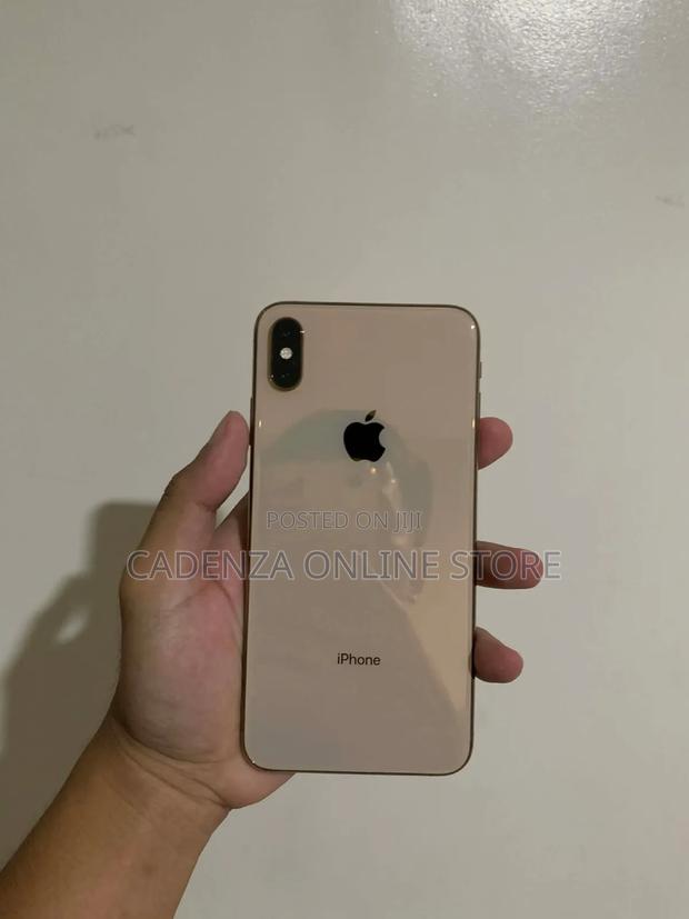 Apple iPhone XS Max 512 GB Gold - main view
