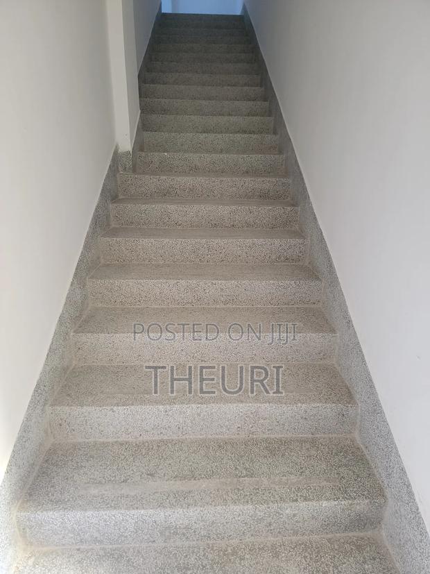 7457 Square Feet Warehouse to Let in Mlolongo - thumbnail 4