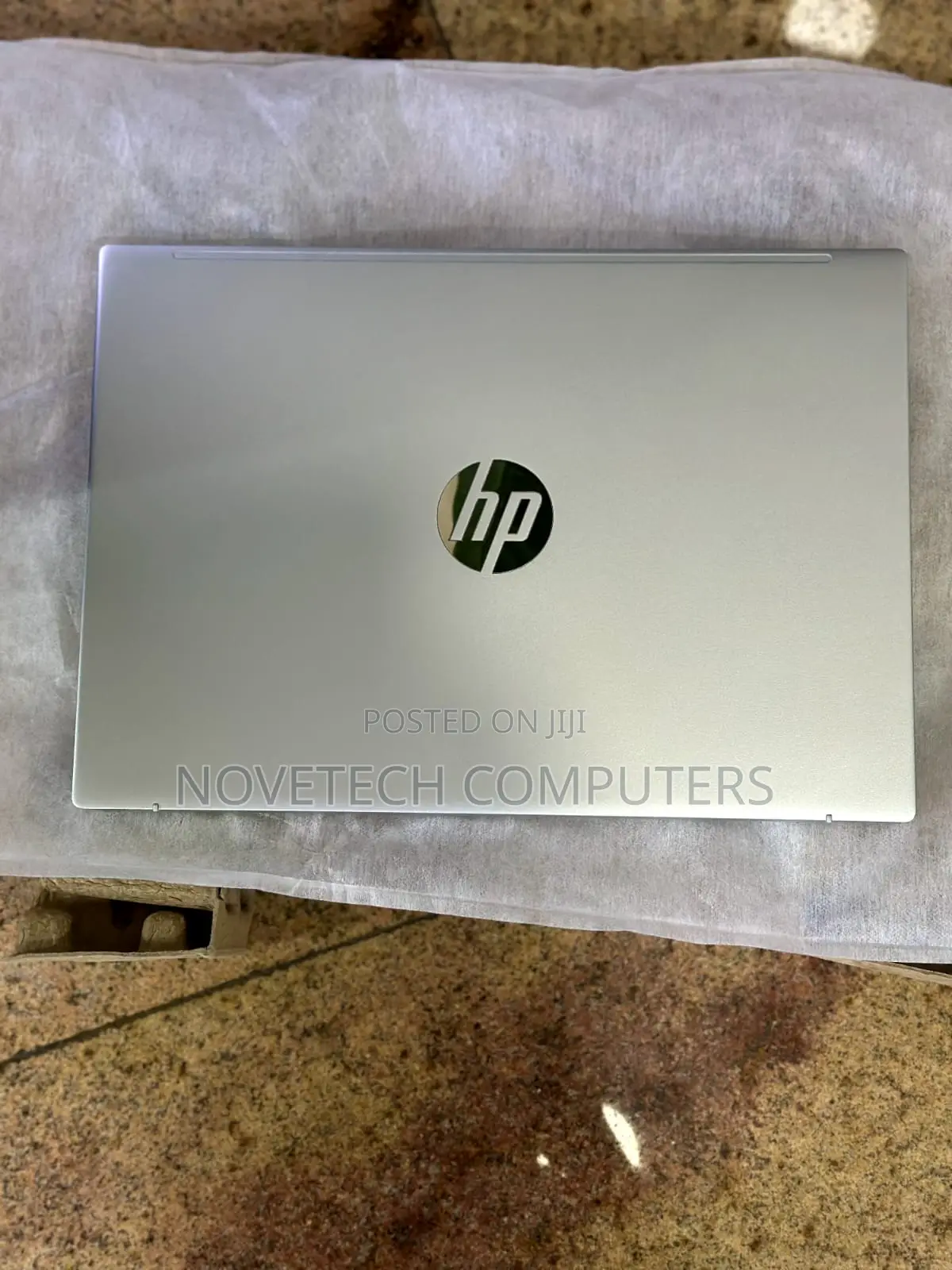 New Laptop HP Pavilion 13 8GB AMD Ryzen 7 SSD 256GB