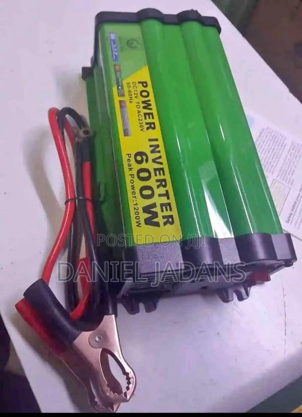 Brand New Affordable Quality/600w Solar Controller