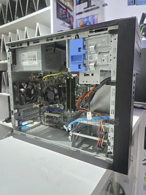 Desktop Computer Dell Precision 3000 16GB Intel Core i7 HDD+SSD 256GB