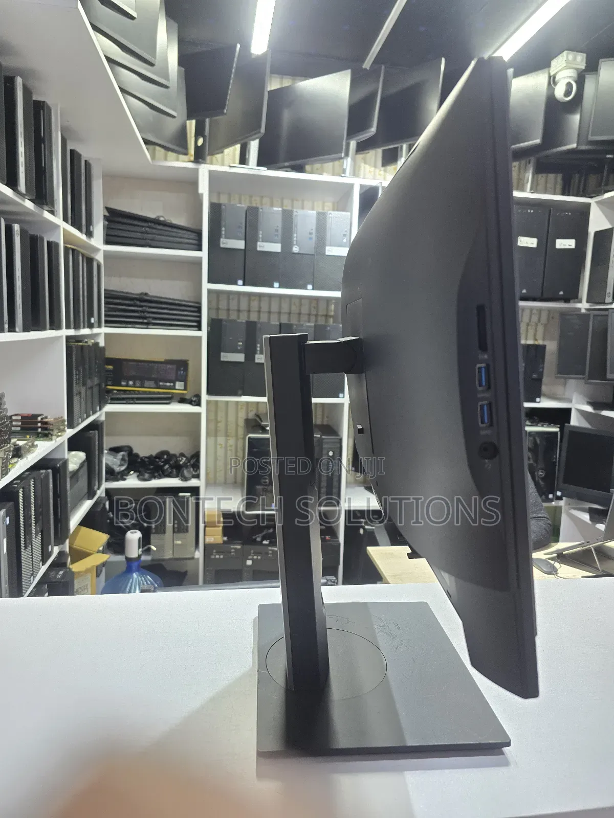 Dell Optiplex 3240 All-In-One 8GB Intel Core i5 SSD 256GB