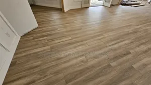 Laminate Flooring Mkeka Wa Mbao