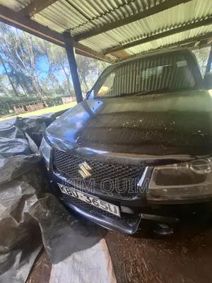 Suzuki Escudo 2006 Black