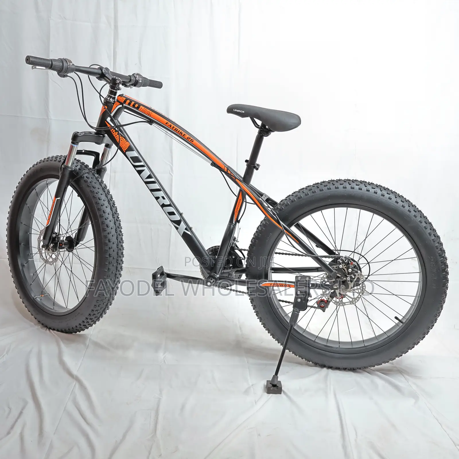 Durable Unirox Fat Bike MTB Bicycle With Disc Brakes Size 26*40