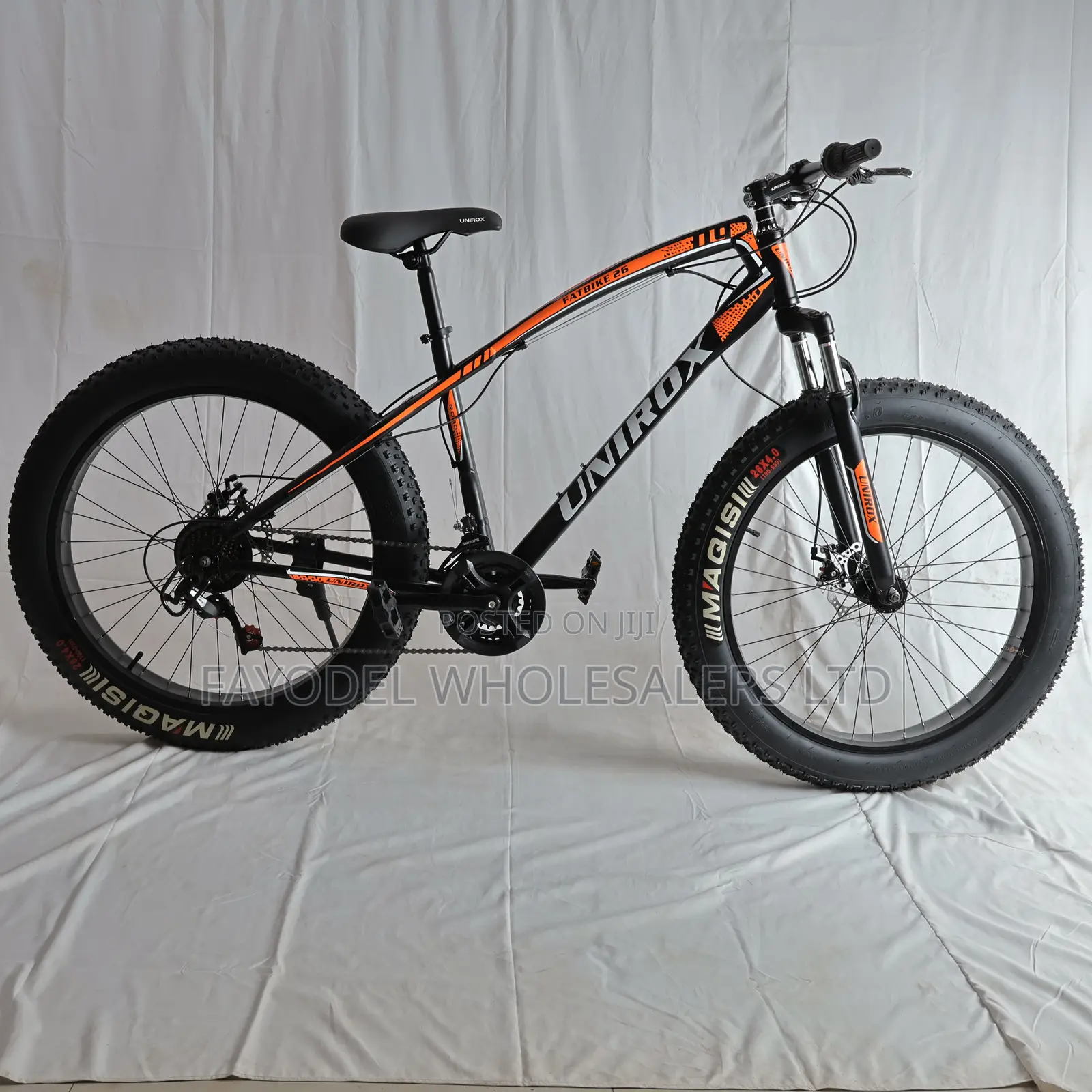 All Terrain Unirox Fat Bike MTB Bicycle for Adventure 26*40