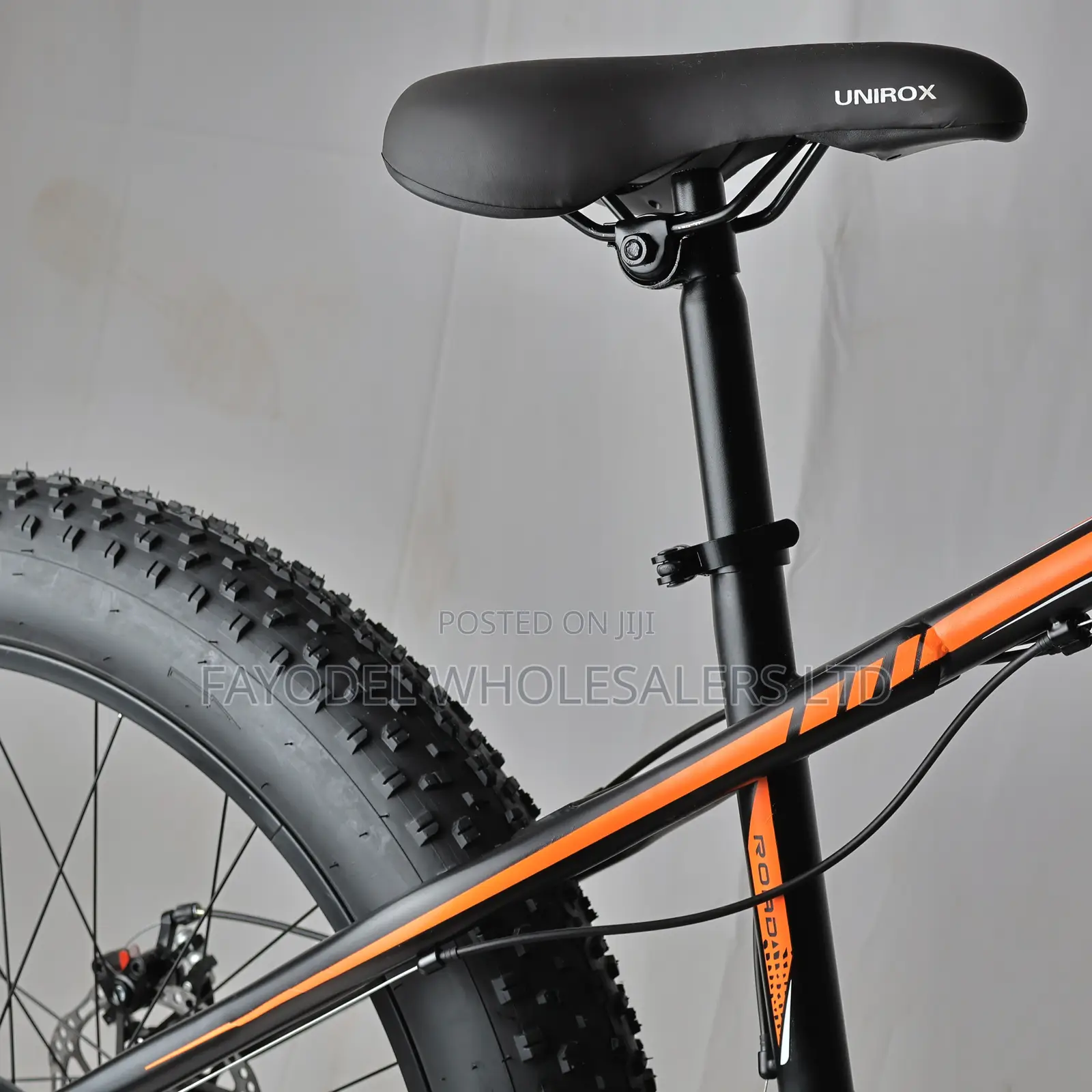 All Terrain Unirox Fat Bike MTB Bicycle for Adventure 26*40