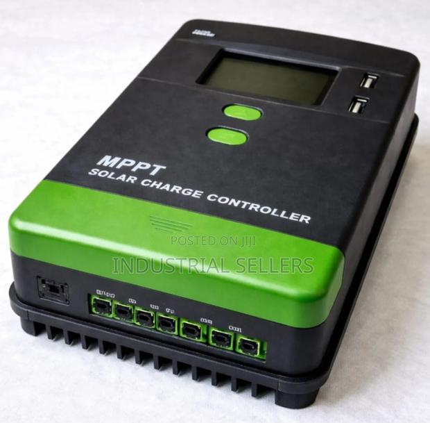 Classic Phoenix MPPT Solar Charge Controller 20ah - main view