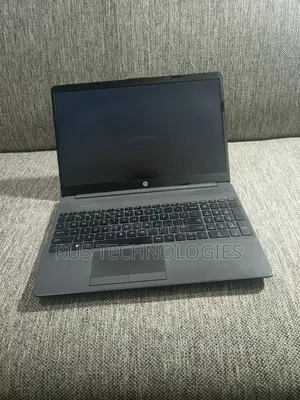 New Laptop HP 250 G10 8GB Intel Core i5 SSD 512GB