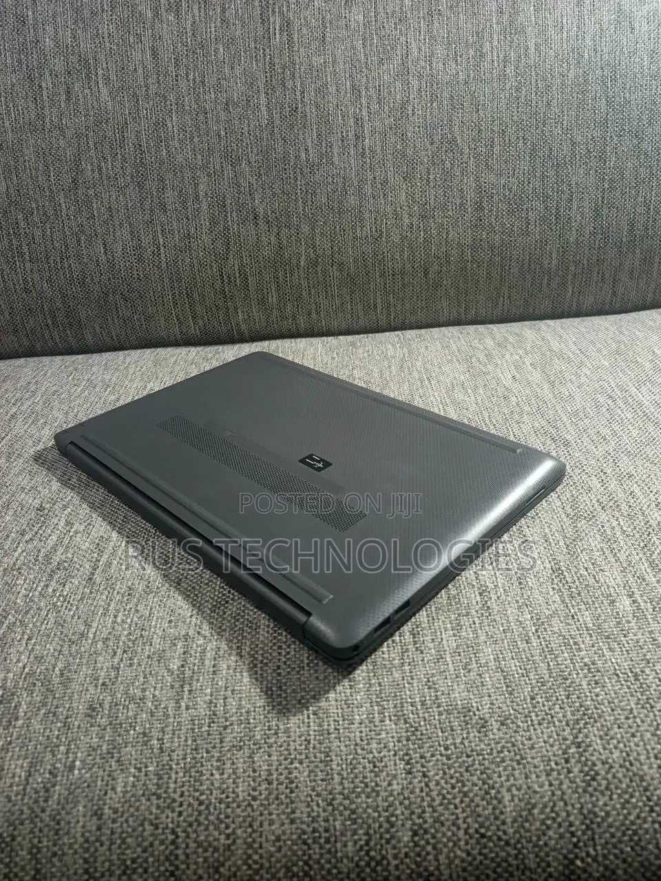 New Laptop HP 250 G10 8GB Intel Core i5 SSD 512GB