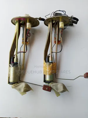 Mazda Vanette/Bongo F8 3pipes Fuel Pump