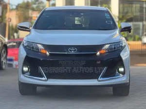 Toyota Harrier 2.0 Turbo GR Sport 2019 White