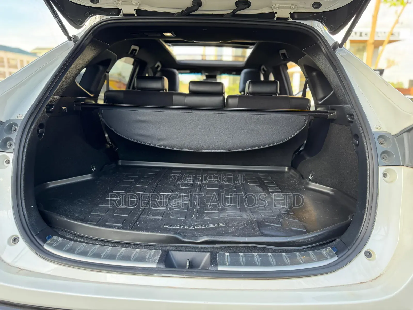 Toyota Harrier 2.0 Turbo GR Sport 2019 White