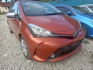 Toyota Vitz 2018 Orange