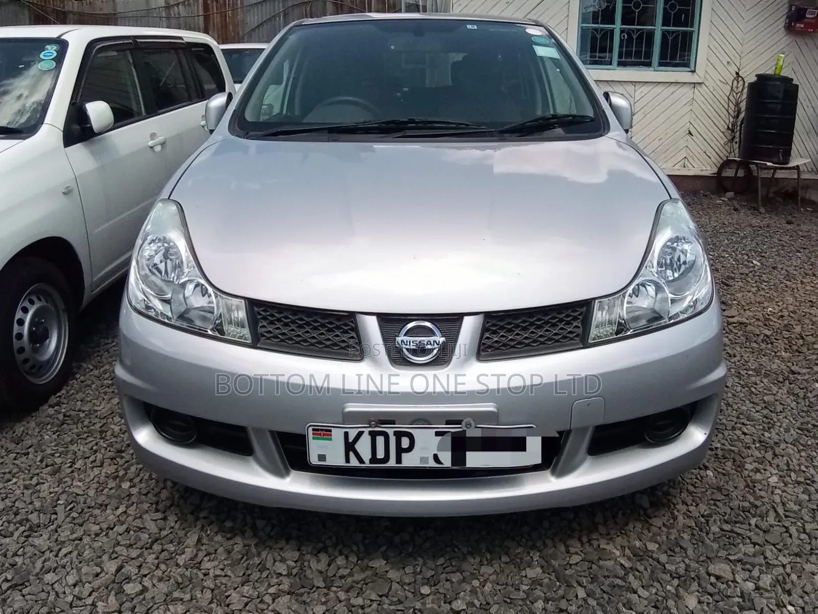 Nissan Wingroad 2017 Silver