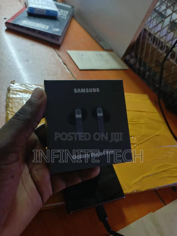 Samsung Galaxy Buds4 Pro - thumbnail 2