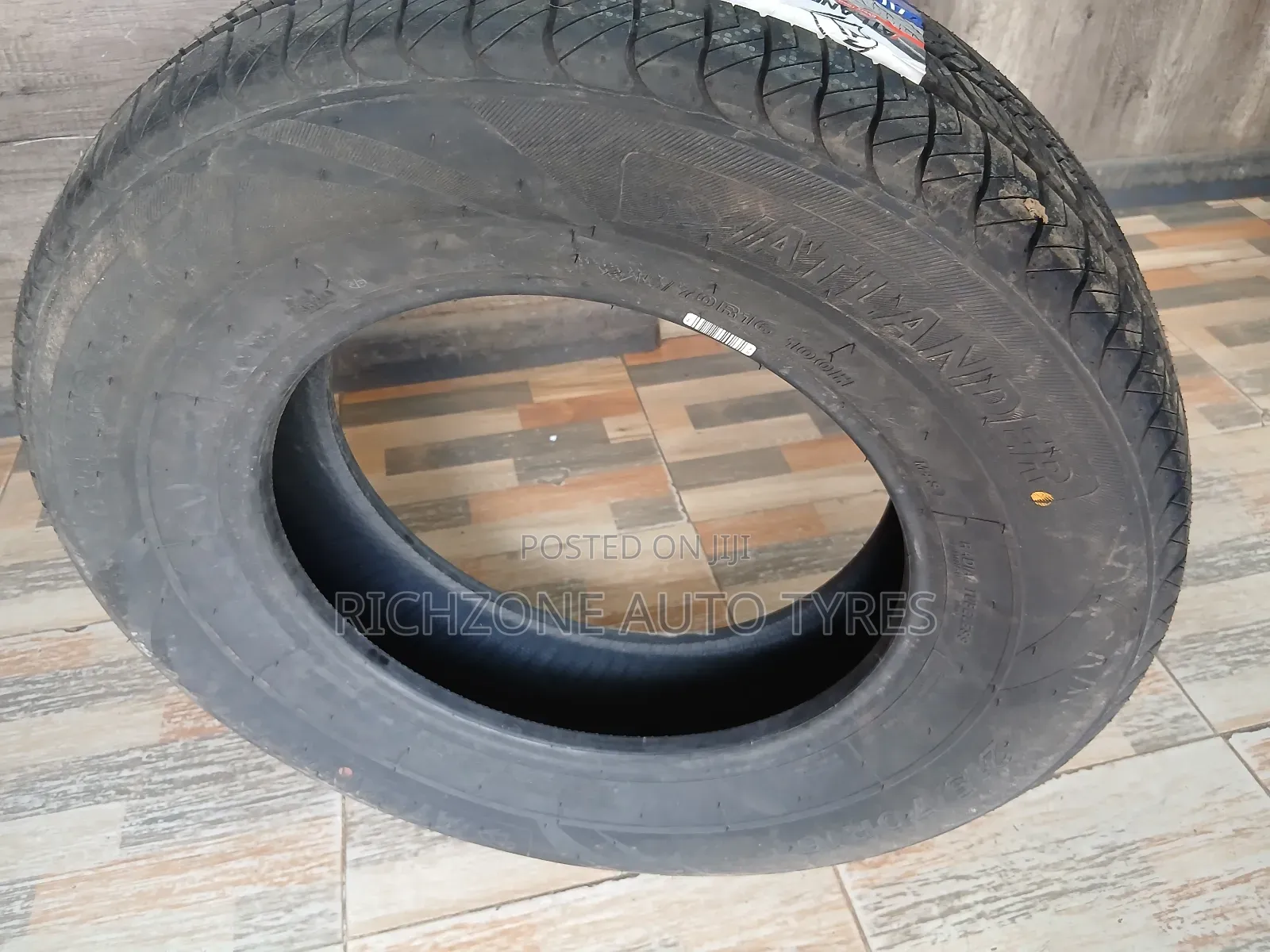 Atlander 215/70r16