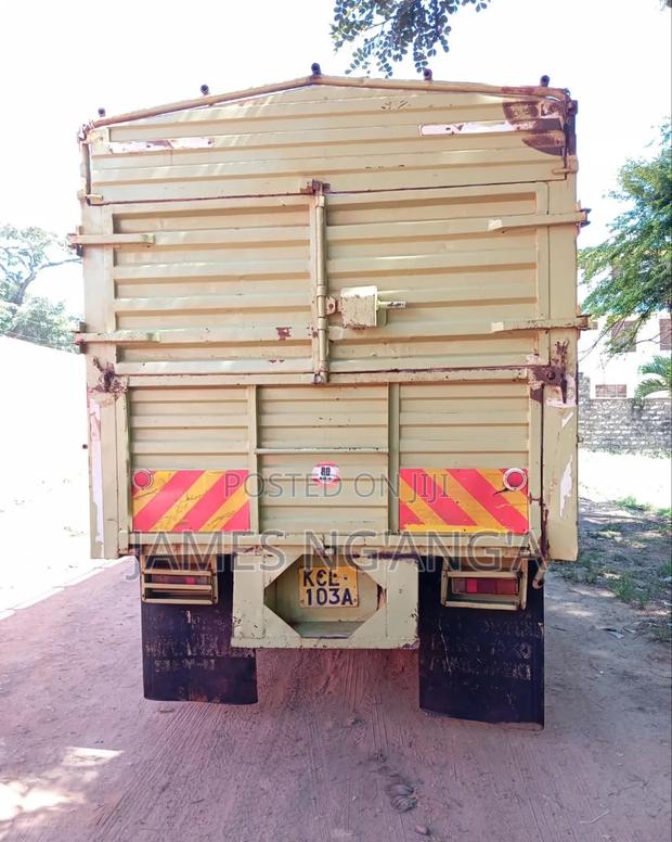 Mitsubishi Fh215 Very Clean - thumbnail 6