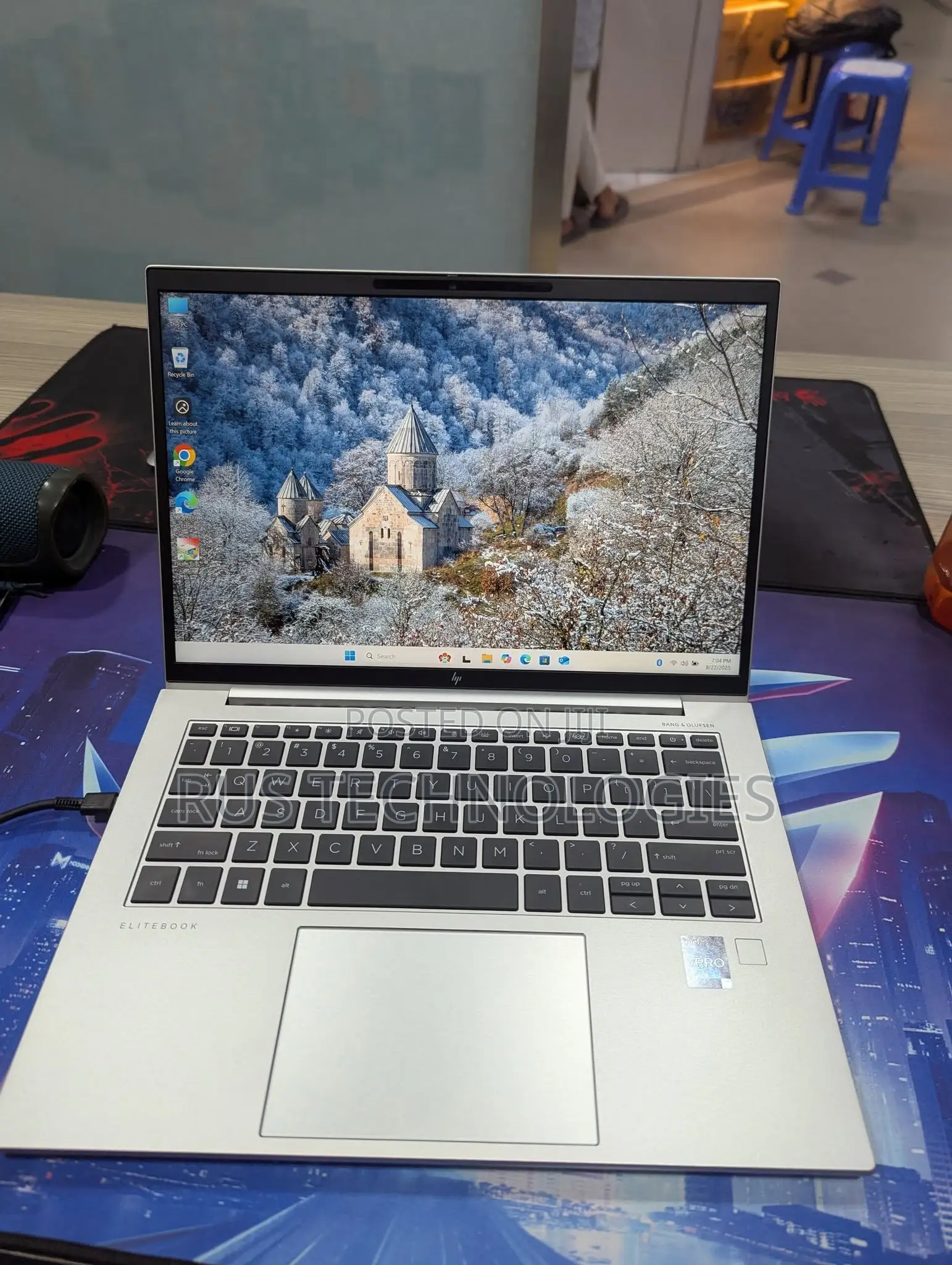 New Laptop HP EliteBook 840 G10 16GB Intel Core i7 SSD 512GB