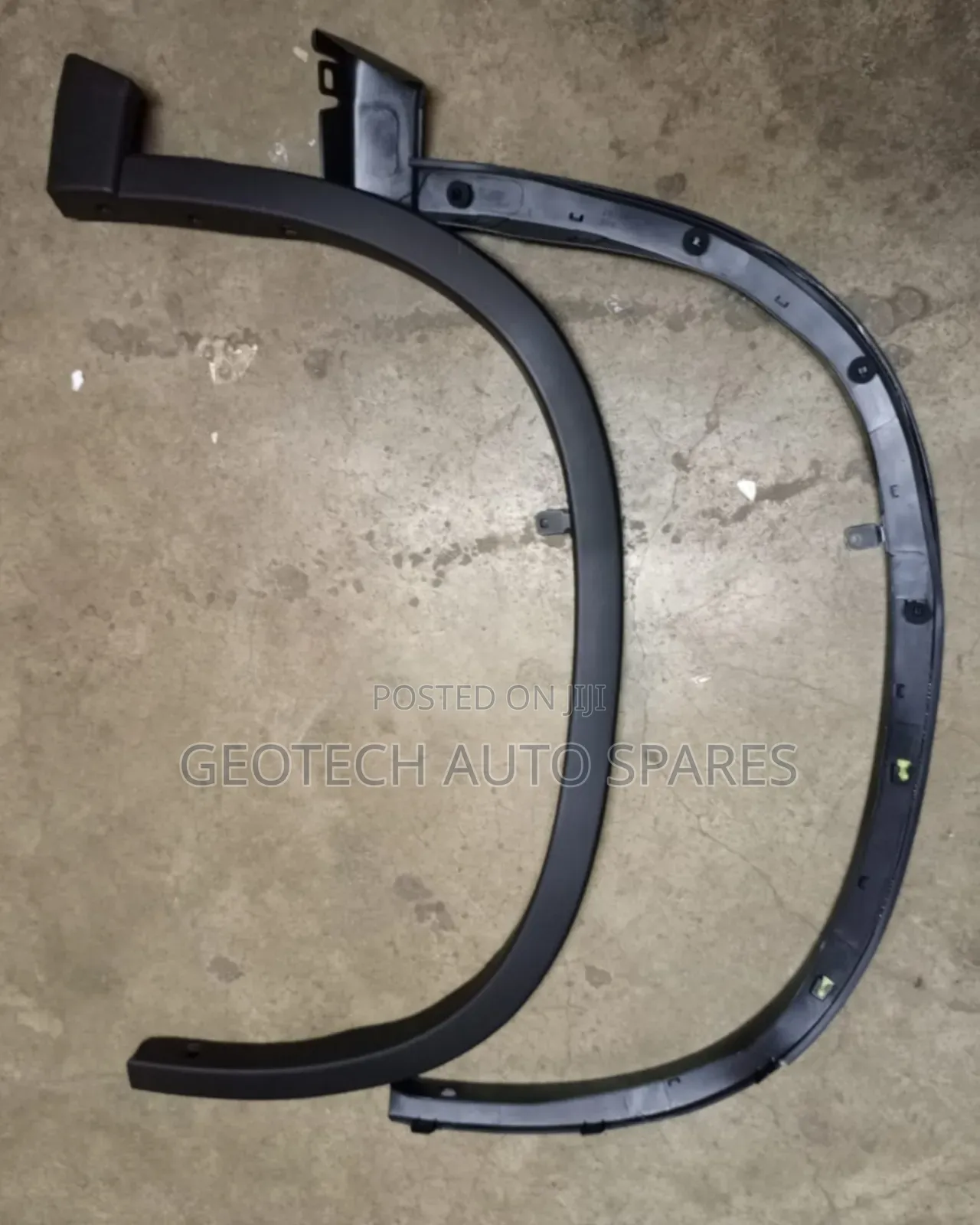 Nissan X-Trail T31 Wheel Arch Moulding