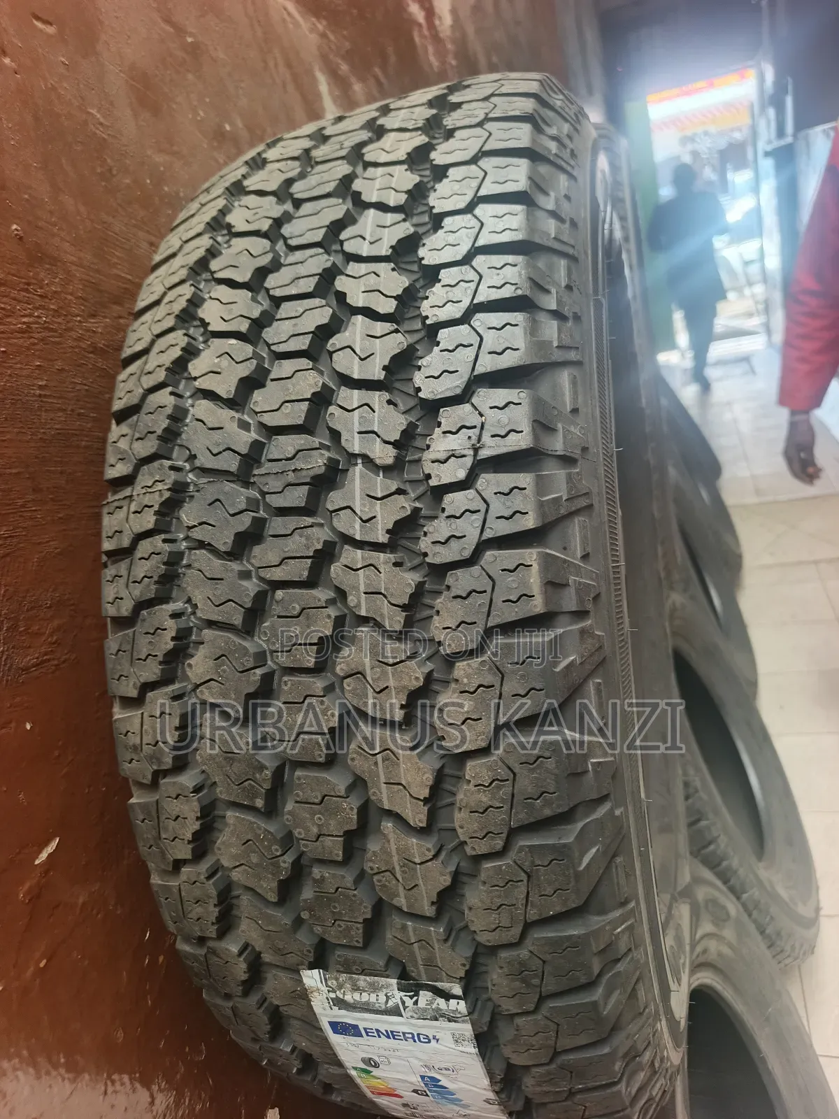 265/65r17 Goodyear Tyre