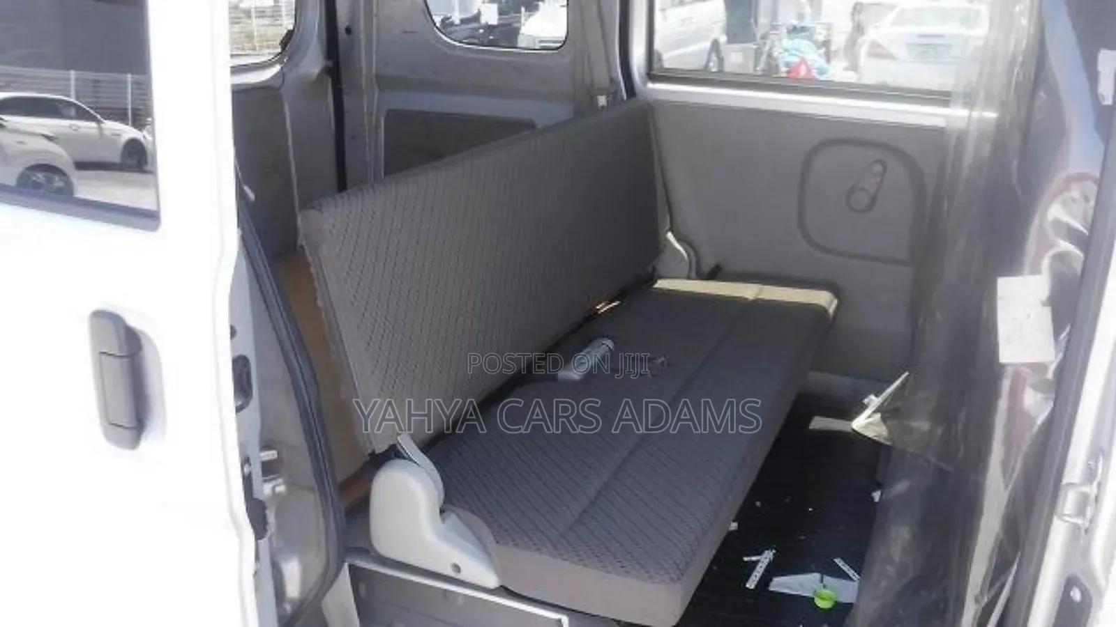 Mazda Scrum 0.7 RWD 2019 Silver