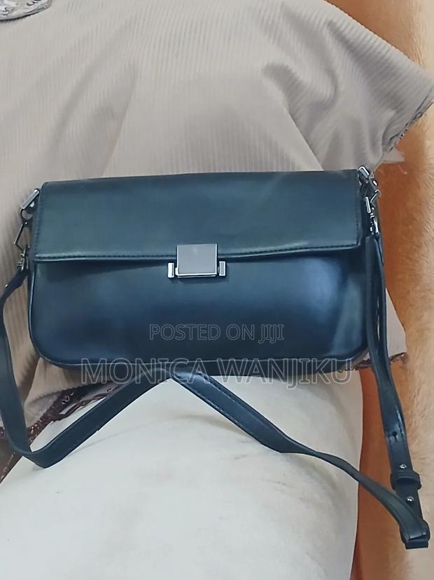 Quality Handbags - thumbnail 7