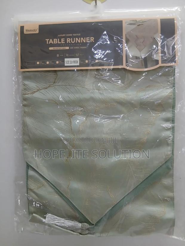 Simple Elegant Rectangular Table Runners