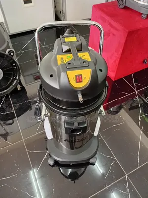 Aico 40l Wet and Dry Carpet Cleaner 1034w