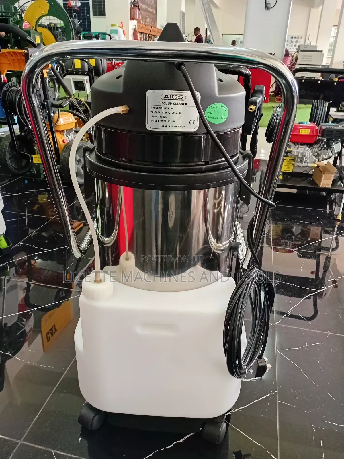 Aico 40l Wet and Dry Carpet Cleaner 1034w