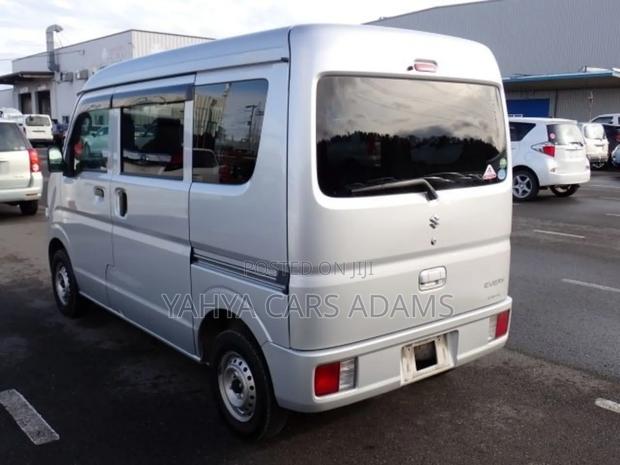 Suzuki Every 2019 Silver