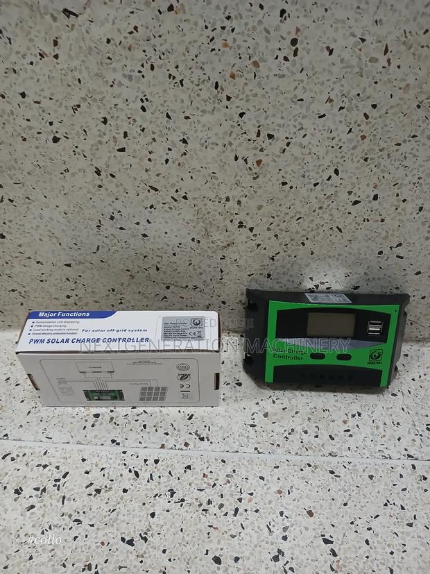 30a Solar Charge Controller - main view