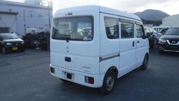 Suzuki Every 2019 White - main view