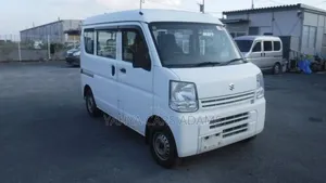Suzuki Every 2019 White