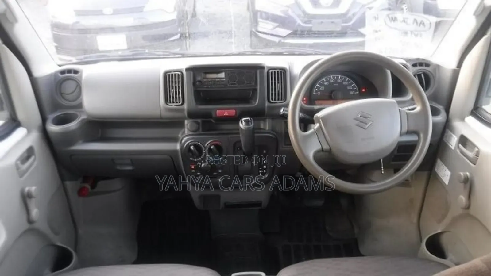 Suzuki Every 2019 White