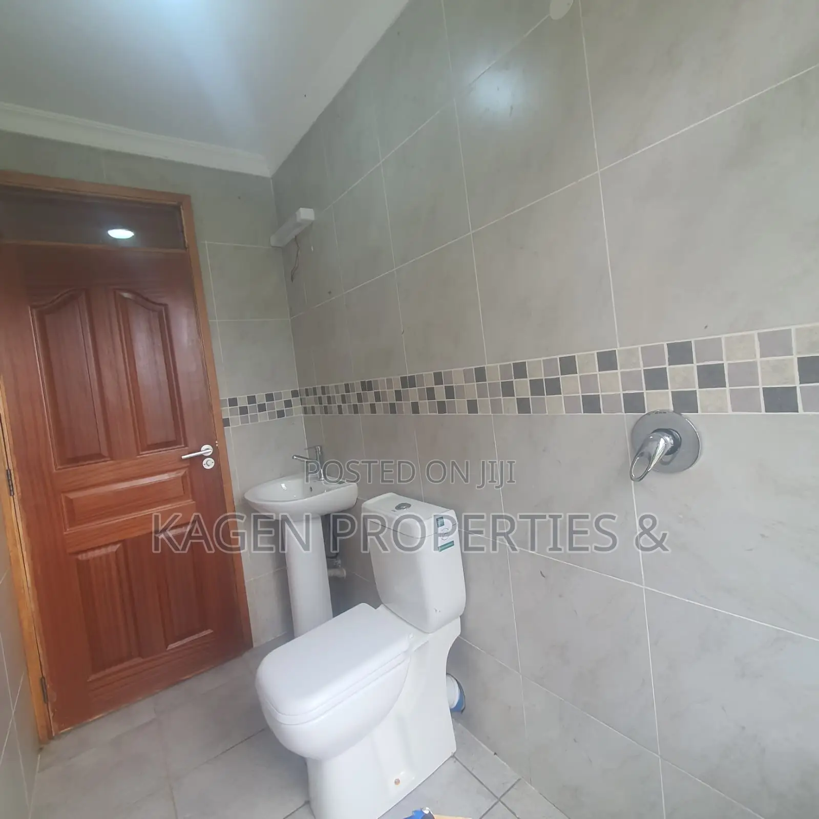 6bdrm Maisonette in Ngong, Kibiku for rent