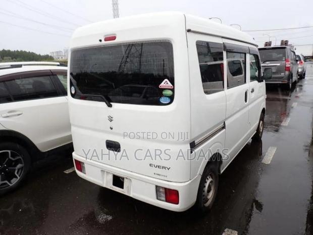 Suzuki Every 2019 White - thumbnail 2