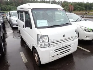 Suzuki Every 2019 White