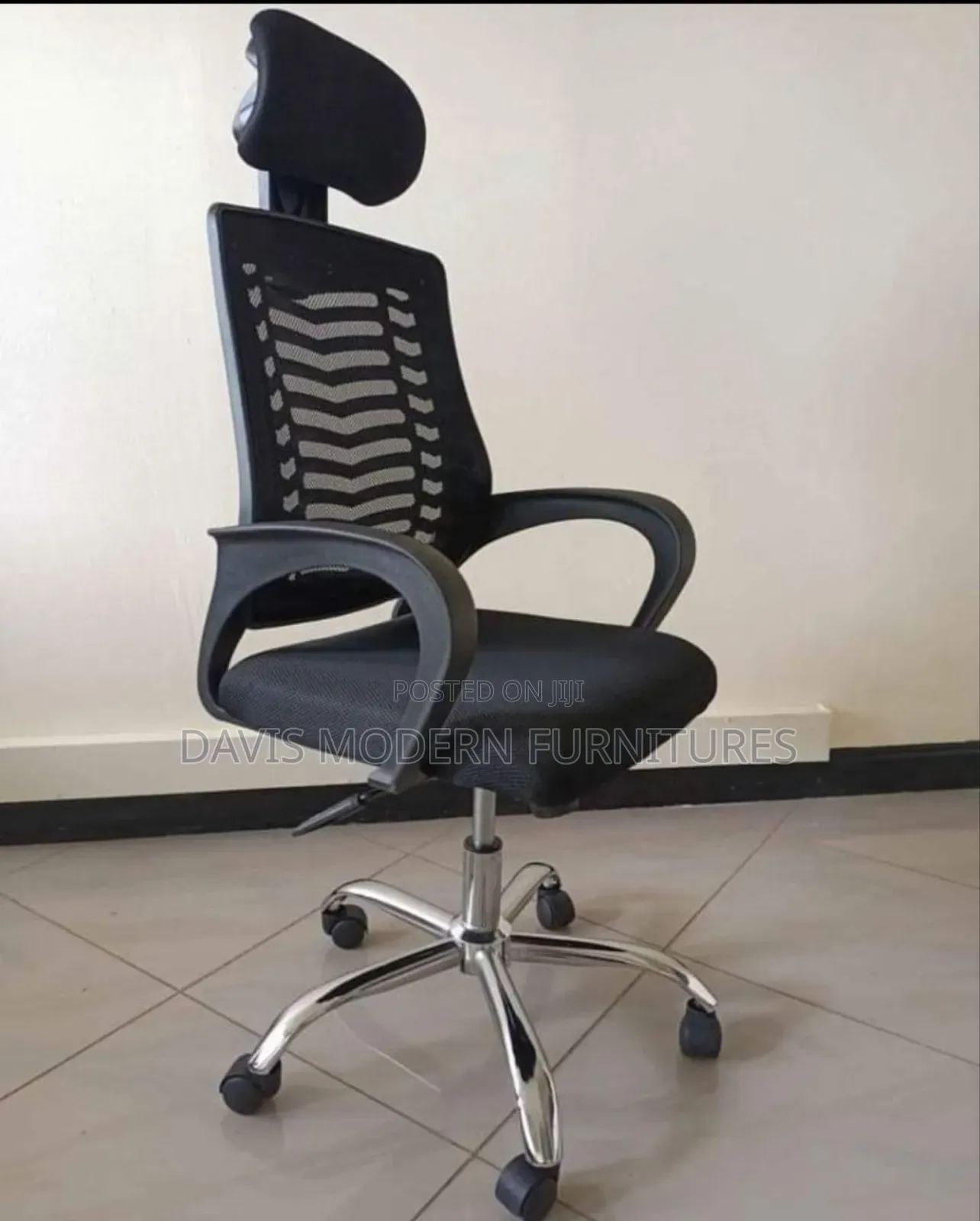 Office Chair With a Back Mesh