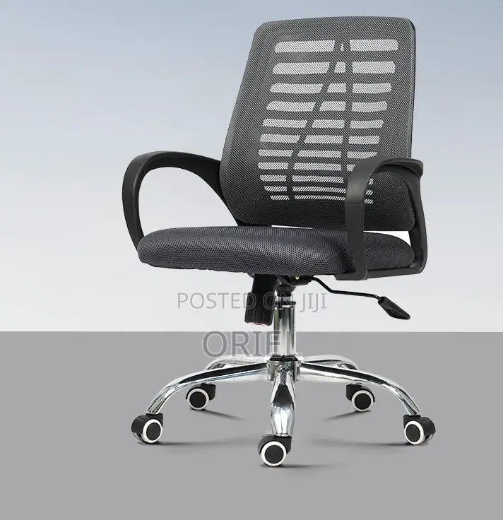 Office Chair : Medium Back Ergonomic Seat