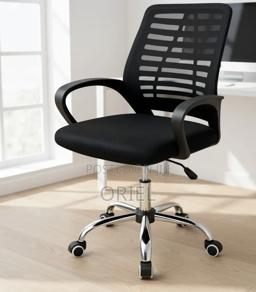 Office Chair : Medium Back Ergonomic Seat