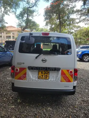 Nissan NV200 2017