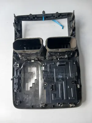 Toyota Noah/Voxy 2007/2012 a/C Centre Console Panel