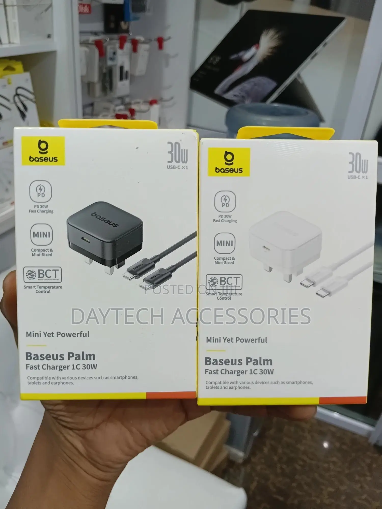 Baseus Palm 30w Pd Type-C Fast Charging Wall Charger .