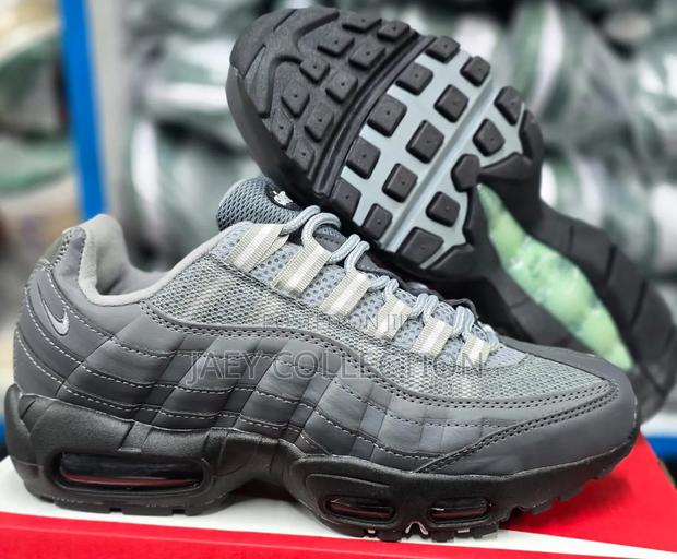 Nike Airmax 95 - main view