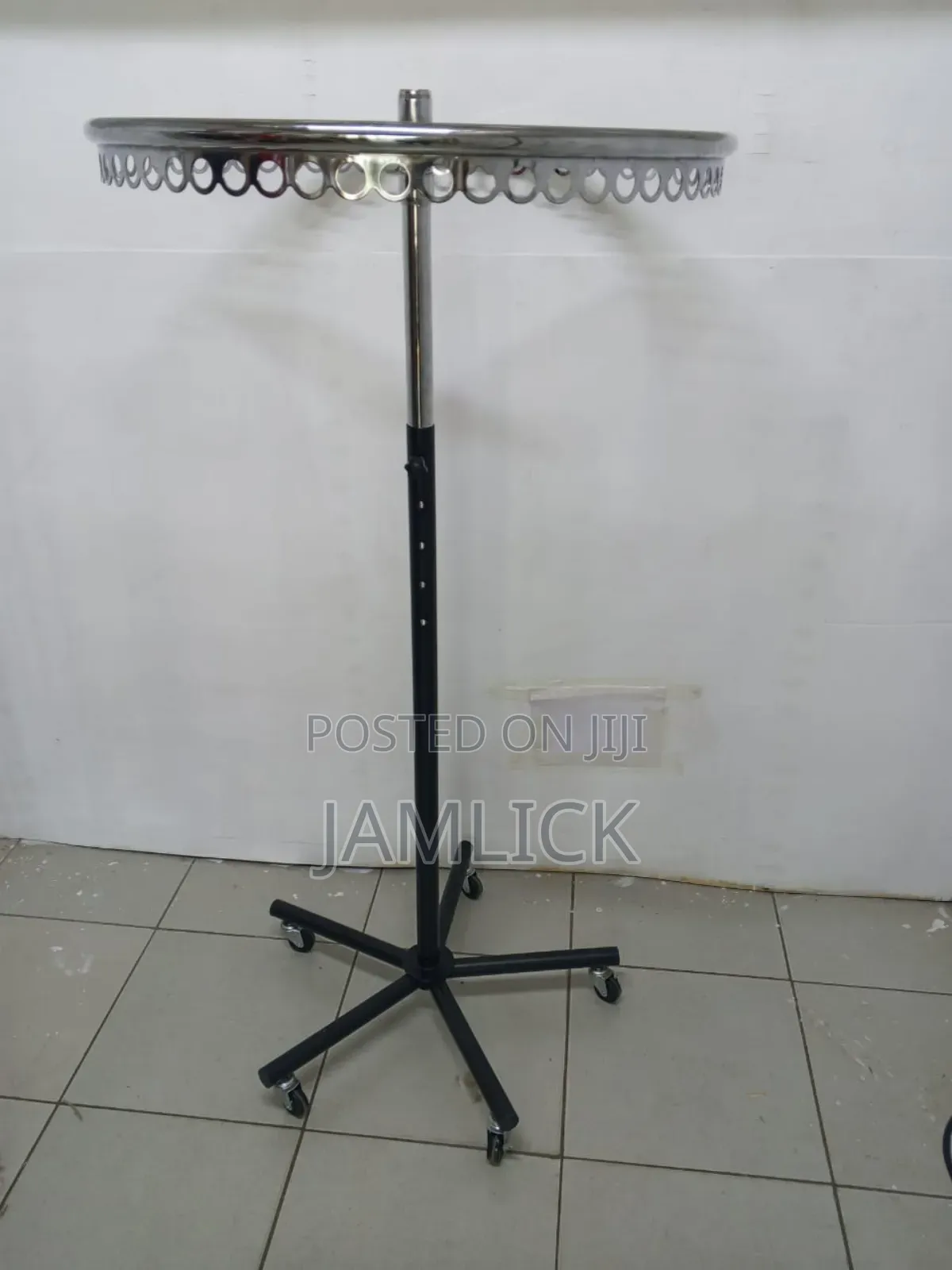 Rotating Clothes Rack – Adjustable Heavy Duty - Ms